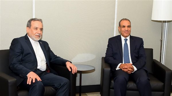 ‏‎وزير الخارجية يلتقي ونظيره الإيراني على هامش اعمال الجمعية