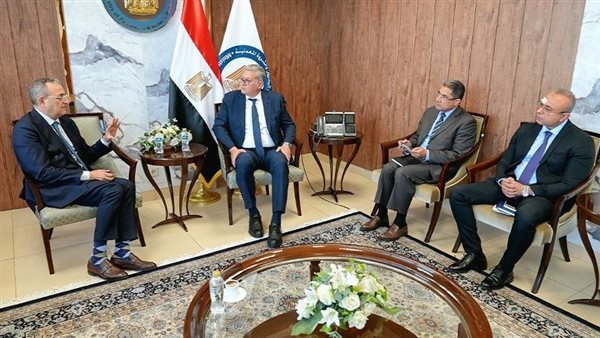 وزير البترول والثروة المعدنية