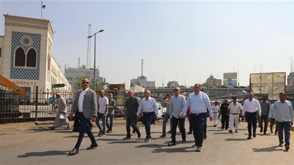 جانب من تفقد محافظ القاهرة لـ أعمال تطوير ميدان رمسيس 