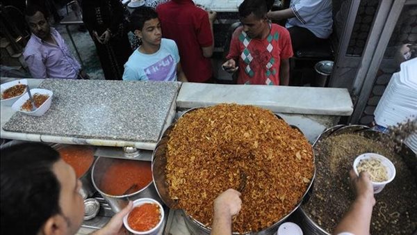 ضريبة الـ14% على المحلات
