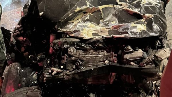 حادث تصادم سيارتين  بمحور جمال عبد الناصر