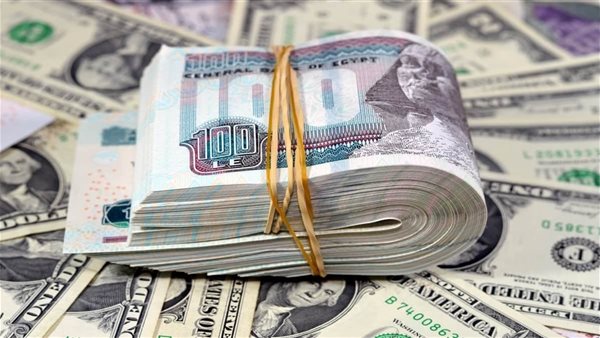 أسباب تراجع سعر الدولار 2025