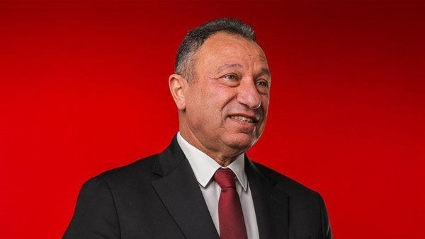 محمود الخطيب رئيس النادي الأهلي