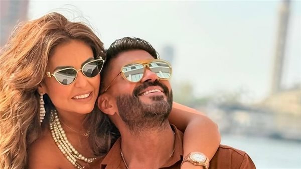 خيرية علي تحتفل بعيد زواجها هي وخالد سليم الـ 14