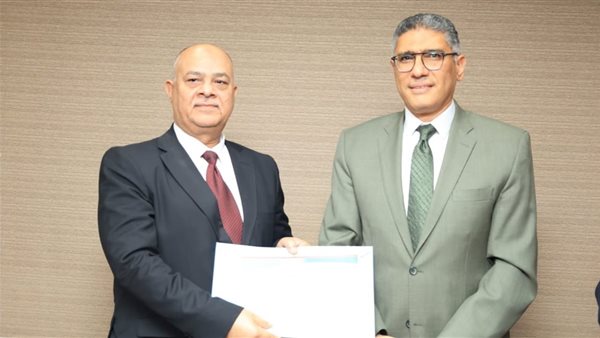 جانب من تكريم نحافظ الجيزة للعاملين بالمحافظة اليوم