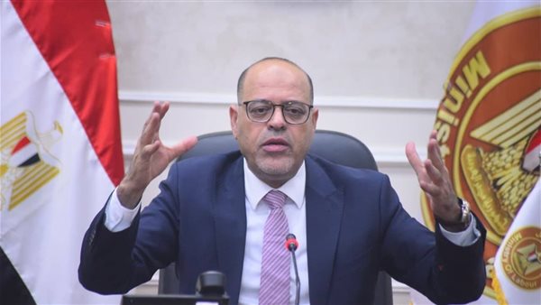 على جميع المنشآت الإسراع نحو تسجيل الأجانب العاملين لديها لت