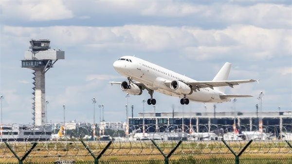 إعادة فتح مطار ميونيخ بعد إغلاقه بسبب رصد طائرة مسيرة