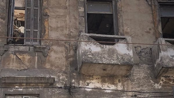مبنى أثري آيل للسقوط بالإسكندرية