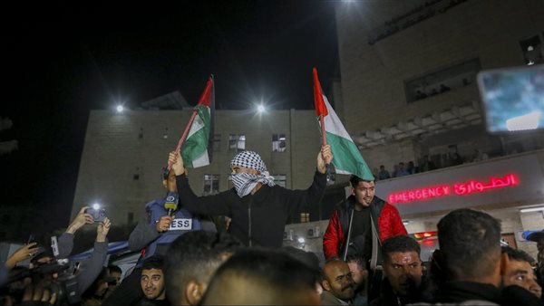 حماس تربط إطلاق سراح المحتجزين بجدول واضح لانسحاب جيش الاحتل