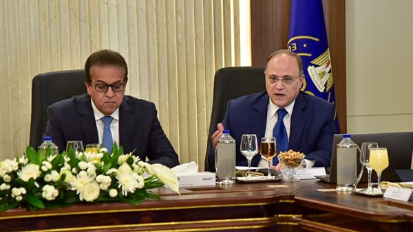 وزير الصحو ورئيس هيئة الدواء