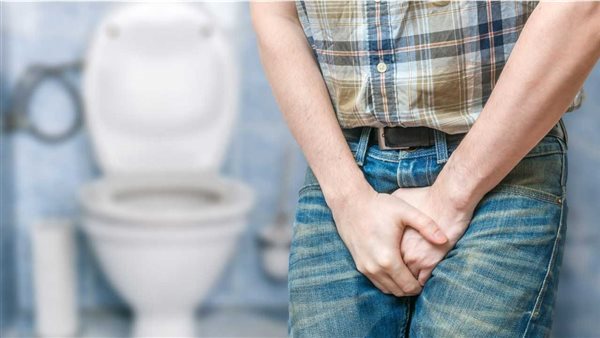 التدخين والقهوة اخطرها، 6 عادات شائعة تعرض مثانتك للخطر