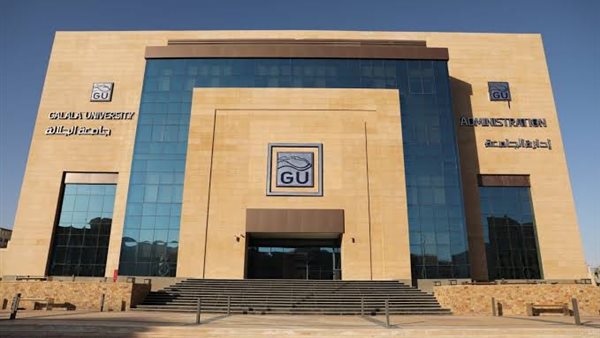 طلاب الإمتياز بجامعة الجلالة يستغيثون