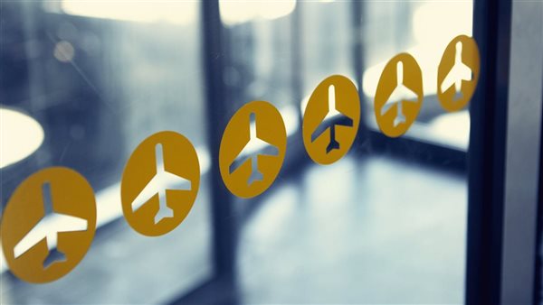 النرويج تعلق الرحلات الجوية مؤقتًا بمطار أوسلو، ما القصة؟