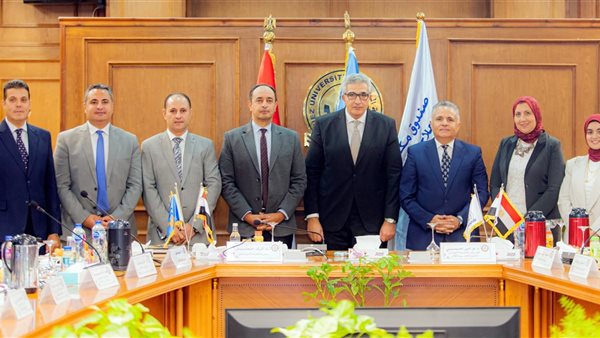 توقيع بروتوكول تعاون بين جامعة السويس وصندوق مكافحة الإدمان