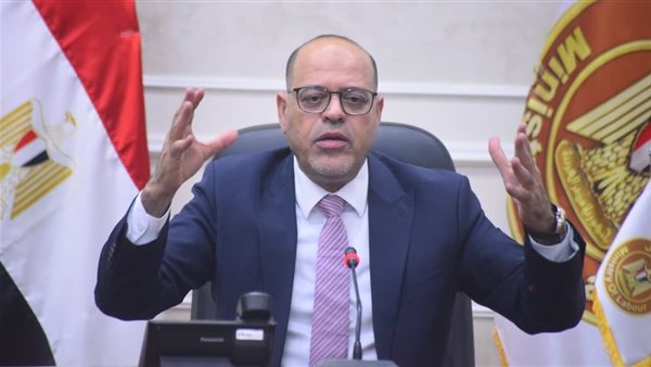 وزيرالعمل: أرض الفيروز تشهد طفرة تنموية غير مسبوقة