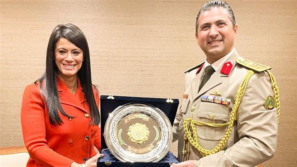 وزيرة التخطيط بتحتفل بذكرى انتصار أكتوبر