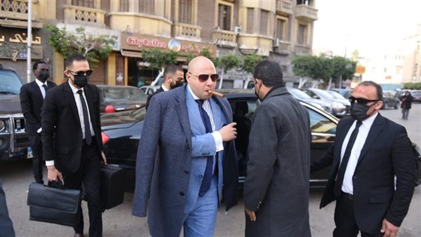 أشرف نبيل أغلى محامي في مصر