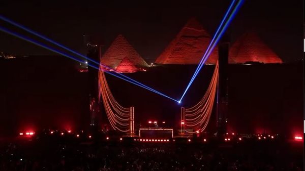 صور حفل الاهرامات Anyma في مصر