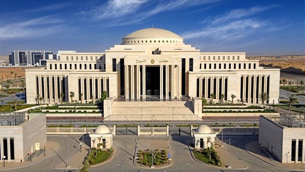 الأسماء الكاملة لقائمة المعينيين لمجلس الشيوخ