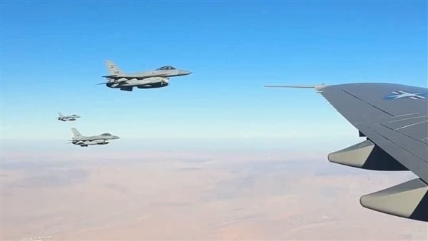 صورة الطائرات المصرية المكلفة بتأمين الرئيس ترامب