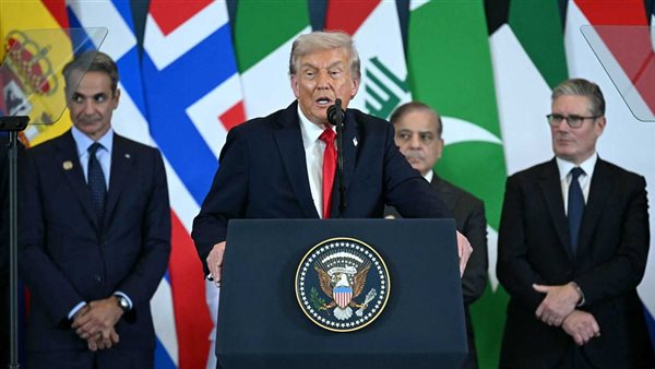 الرئيس الأمريكى دونالد ترامب خلال القاء كلمته بقمة السلام 