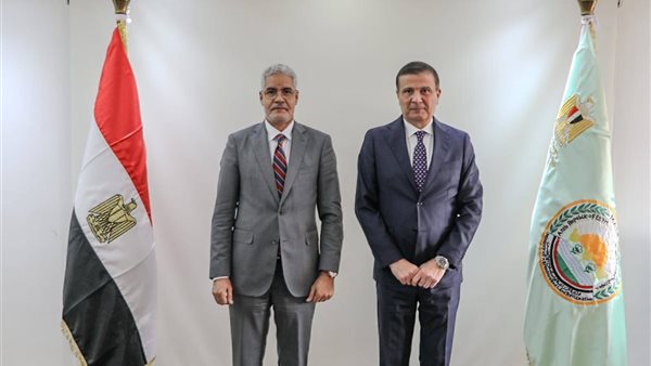 وزير الزراعة و نظيره الموريتاني