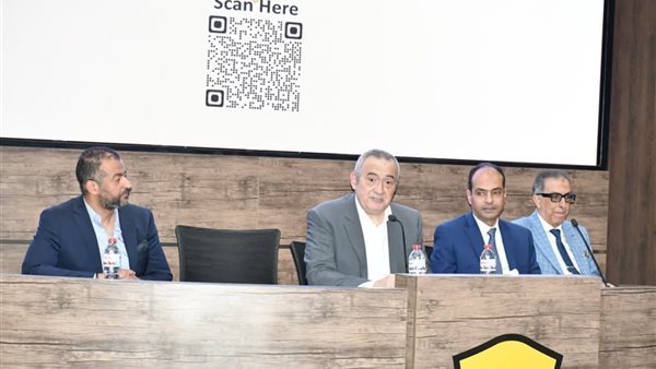 محمد مصطفى عبدالغفار، رئيس الهيئة العامة للمستشفيات والمعاهد
