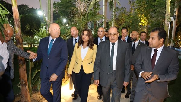 جانب من افتتاح أعمال التطوير الشامل لحديقة المسلة التراثية