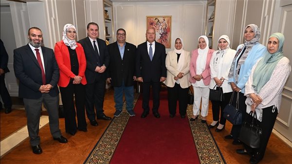 جانب من لقاء كامل الوزير مع ممثلي 6 شركات صناعية محلية رائدة