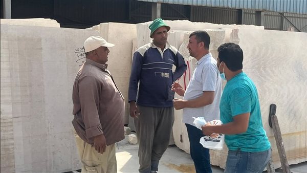 جانب من حملات التفتيش التي تقوم بها وزارة العمل