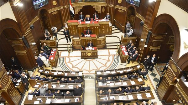 تأدية اليمين الدستوري خلال الجلسة الأفتتاحية لدور الإنعقاد 