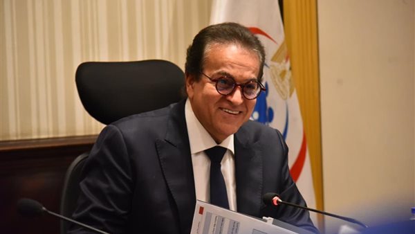 الدكتور خالد عبد الغفار وزير الصحة 