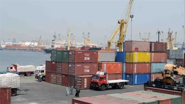  إعفاء الصادرات المصرية من الرسوم الجمركية