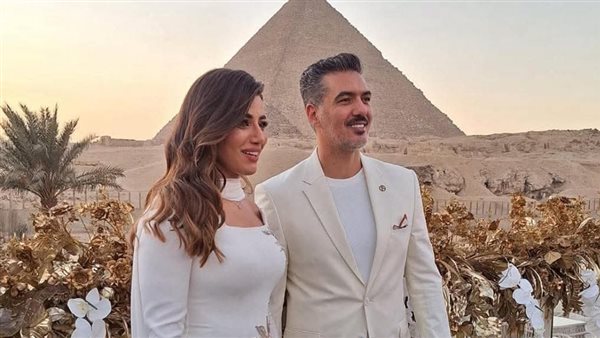 عقد قران هايدي موسى على المذيع محمد غانم أمام الأهرامات