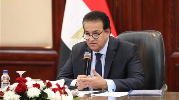 الدكتور خالد عبد الغفار وزير الصحة 