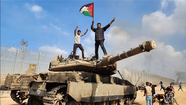  رئيس حكومة الاحتلال السابق يحذر من 7 أكتوبر جديد