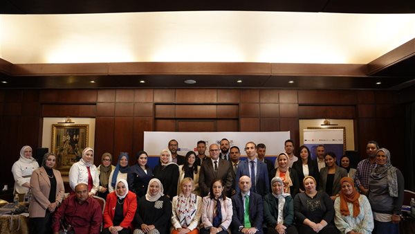 آلية العودة وإعادة الإدماج  لدعم العائدين من الخارج