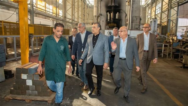 وزير الإنتاج الحربي