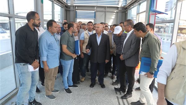 جانب من جولة الفريق كامل الوزير اليوم لمتابعة كفاءة الطرق