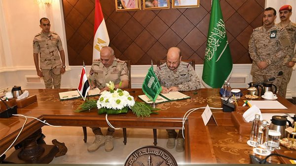 مصر والسعودية تتفقان على تعزيز التعاون العسكري 