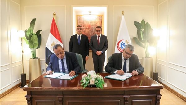 توقيع مذكرة تفاهم بين الوزارتين 