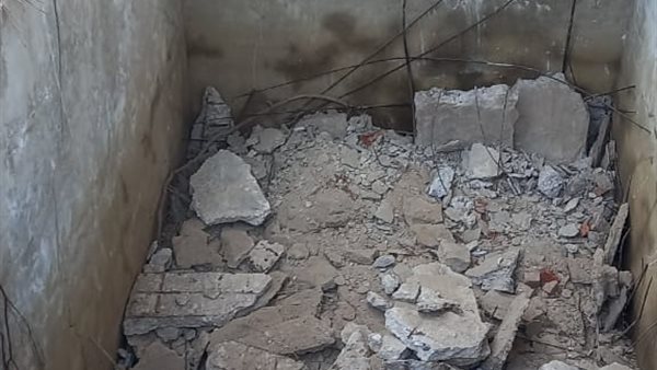  انهيار سقف خزان بمدرسة ثانوية 