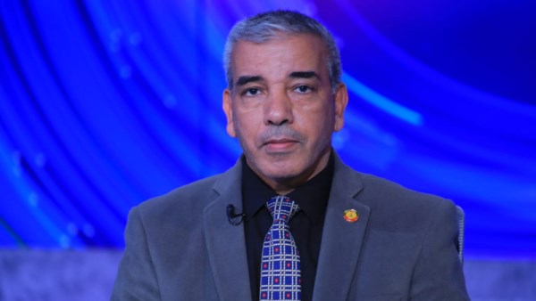 الدكتور عباس شراقي