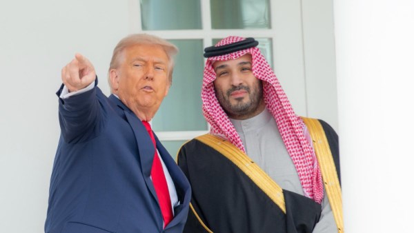 الأمير محمد بن سلمان والرئيس الأمريكي دونالد ترامب