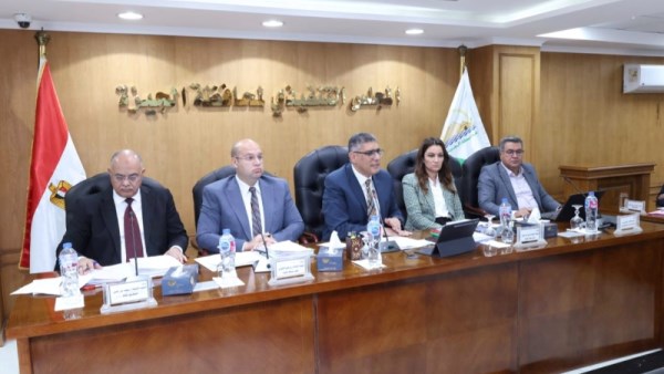 جانب من اجتماع محافظ الجيزة اليوم 