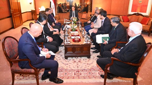 الدكتور بدر عبد العاطي
