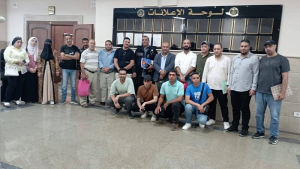 المتضررين من أزمة التعليم المفتوح