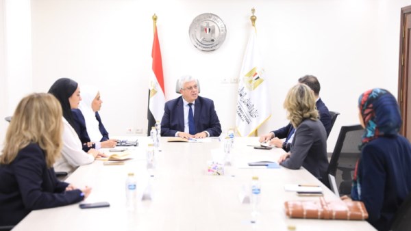 أيمن عاشور يبحث سبل التعاون مع ممثلي مكتب بيروت الإقليمي لليونسكو
