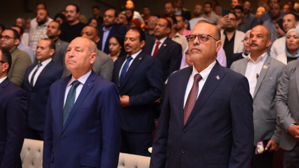 وزير العمل