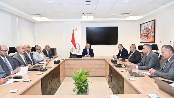 وزير الموارد المائية والرى